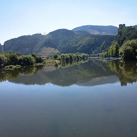 Casa de Férias Aparthause Leona