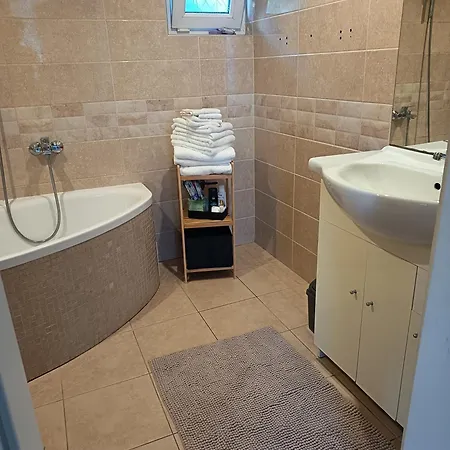 Aparthause Leona Сasa de vacaciones