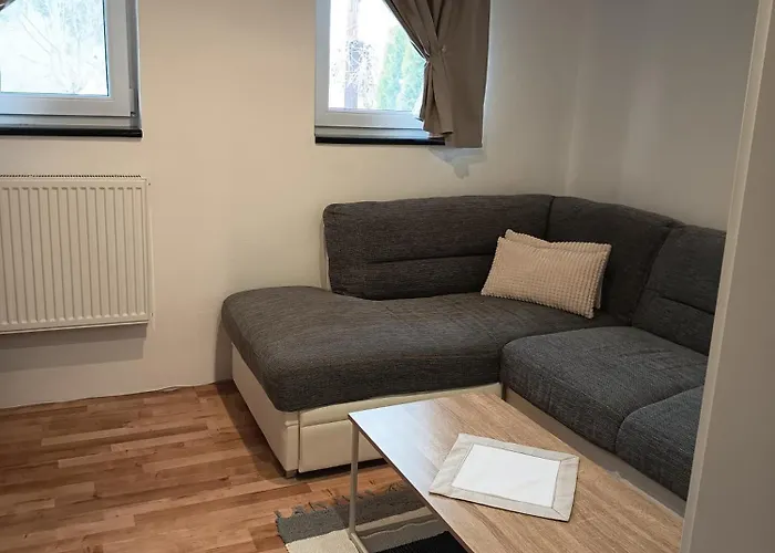 בית נופש Aparthause Leona